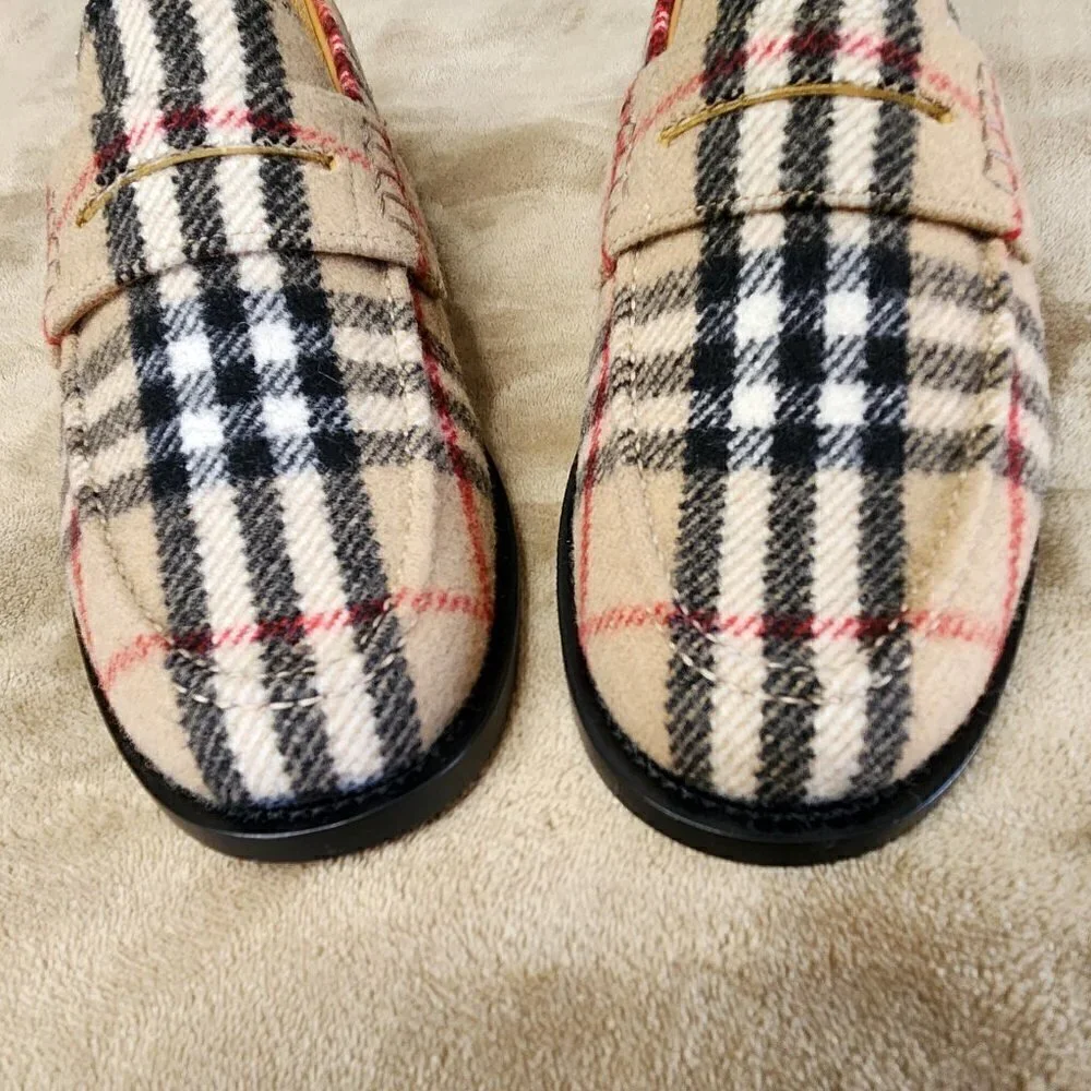 Burberry NWT Hackney Check Penny Loafers, Authentic